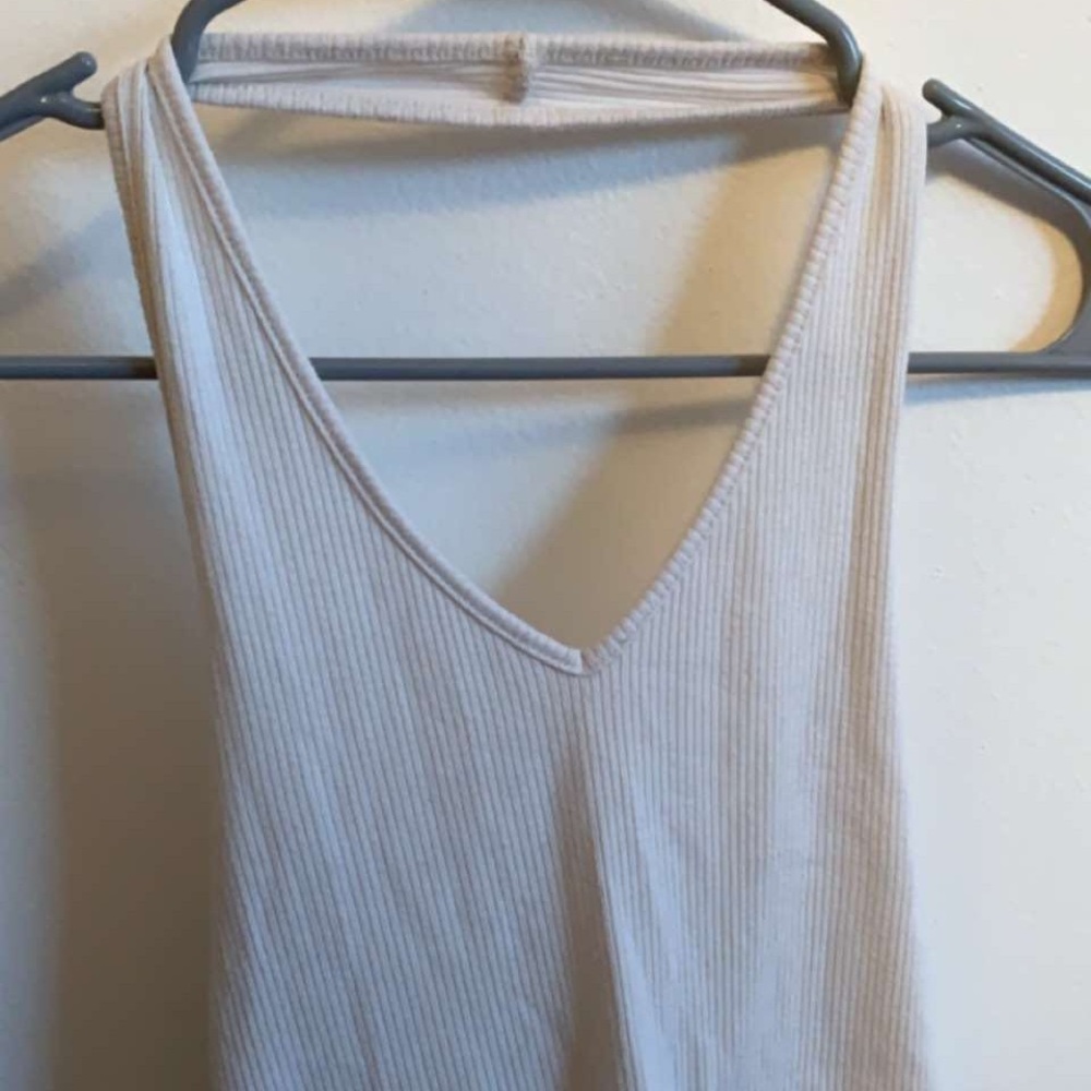 offwhite ribbed halter top